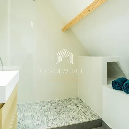 Дом отдыха Domaine Clairefontaine C.L.S Deauville Довиль