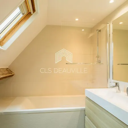 Дом отдыха Domaine Clairefontaine C.L.S Deauville